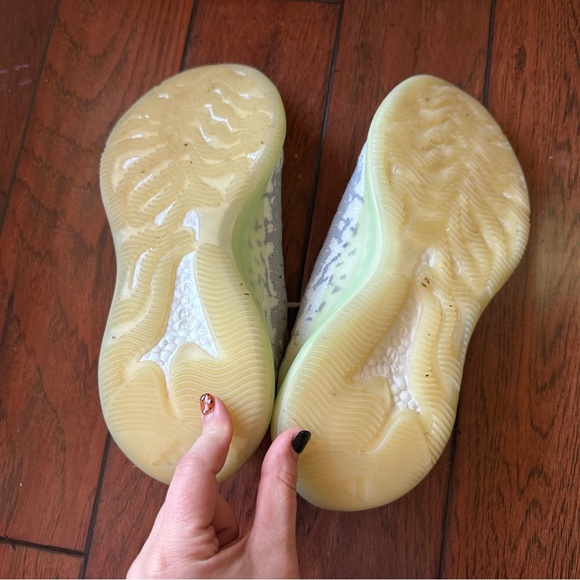 Adidas Yeezy Boost 380 Alien size 10 - Picture 4 of 5